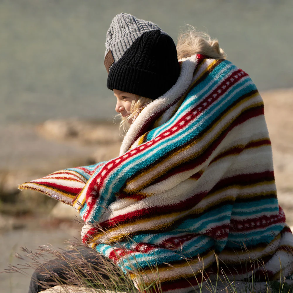"Hooey Fleece Blanket" Red/White/Turquoise Serape - Image 3