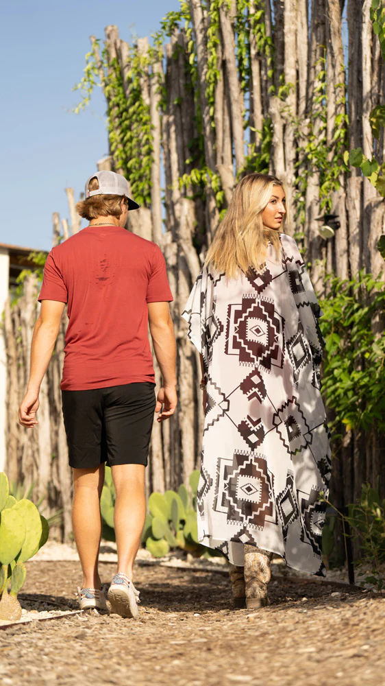 Ladies Long Kimono White/Black w/Aztec - Image 3