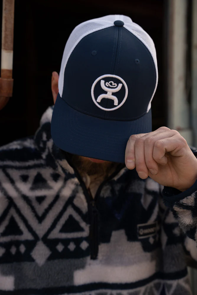 "O Classic" Navy & White Hat - Image 6